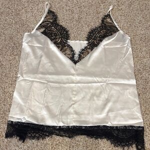 Satin v-neck spaghetti strap lace tank NWOT med cream/black